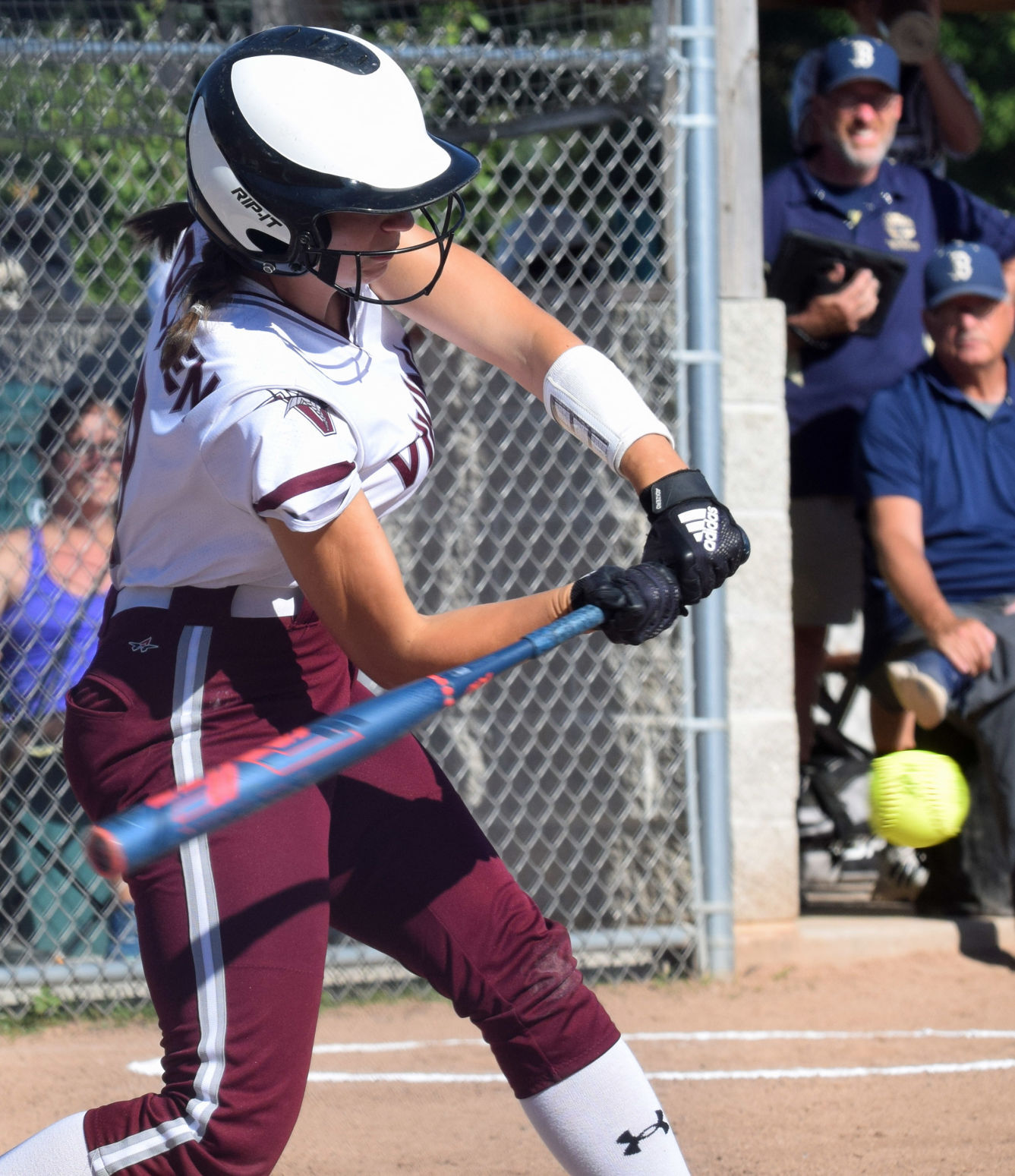 Holmen's Emily Szak